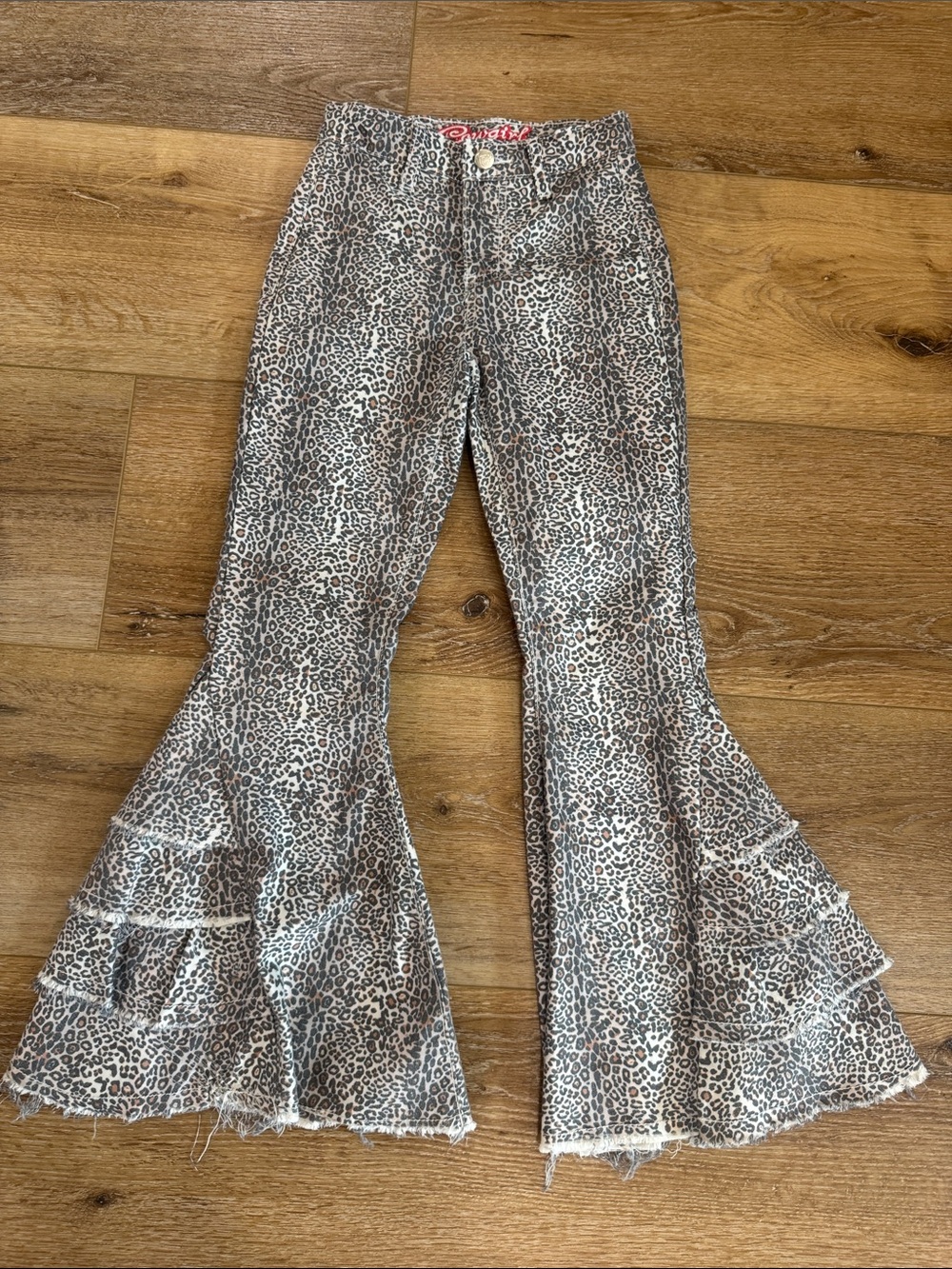 Leopard Print Ruffle Flare Jeans - Gray/Brown